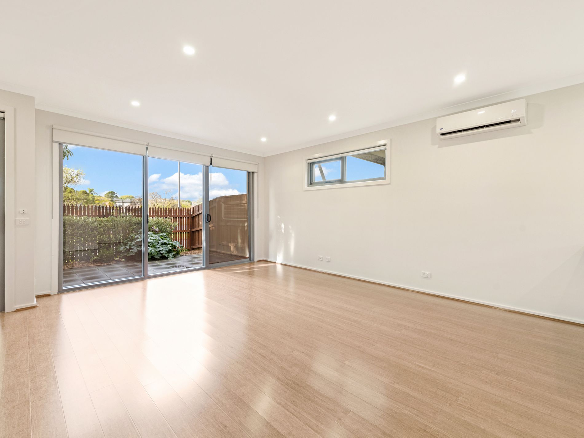 1652 Dandenong Road, Oakleigh East
