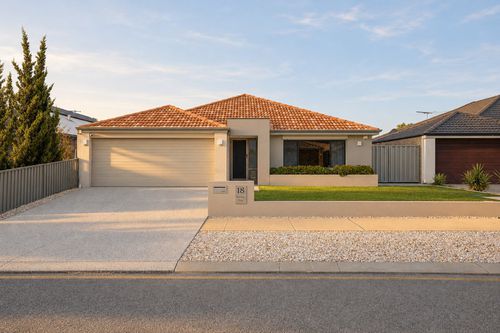 18 Barclay Way, Piara Waters