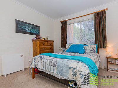 33 / 42 Jerrabomberra Avenue, Narrabundah