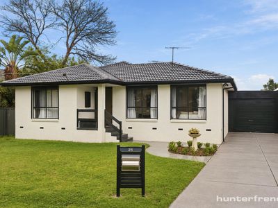 28 Carinza Avenue, Altona Meadows