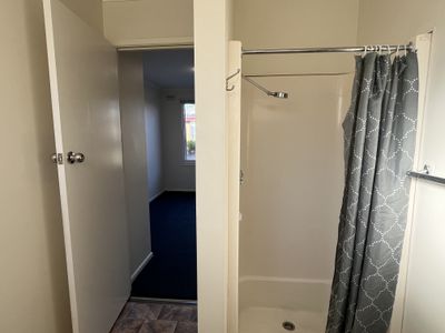 4 / 28-30 Helms Street, Newcomb