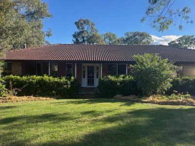 39  Valley Drive, Tamworth