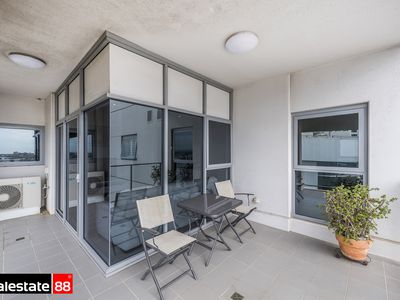 1302 / 237 Adelaide Terrace, Perth