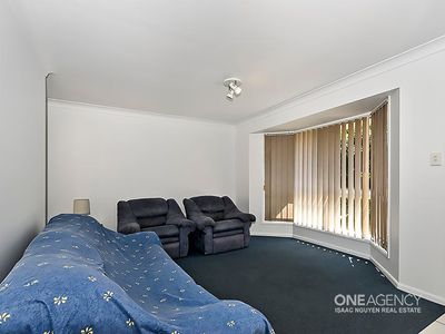 21 Mulgrave Cr, Forest Lake