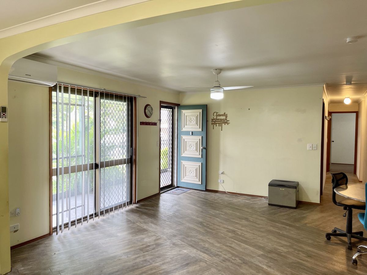 110 Oleander Avenue, Scarness