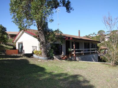 1 Avon Place, Forster
