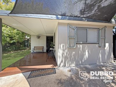 16 East Street, Dubbo