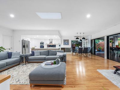 39 Izzies Place, Wakerley