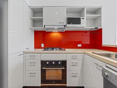 4 / 600 GLADES DRIVE, Robina