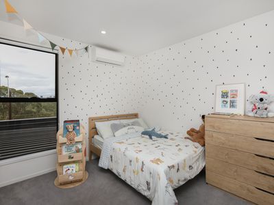 9 / 14 HORIZON DRIVE, Maribyrnong