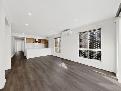 26 Aurora Drive, Cranbourne West