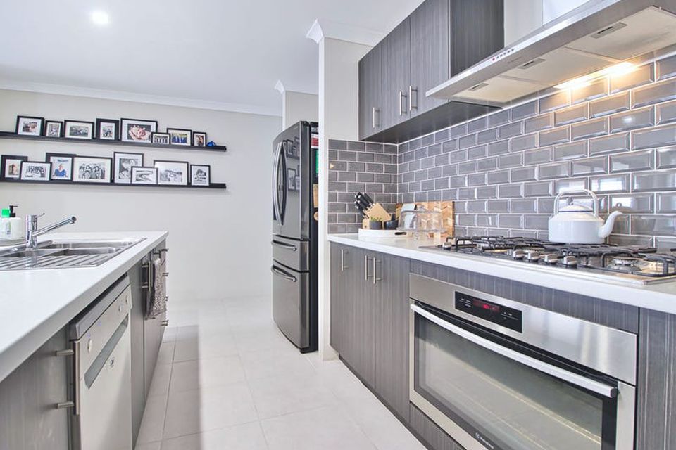 146 Clyde Avenue , Baldivis