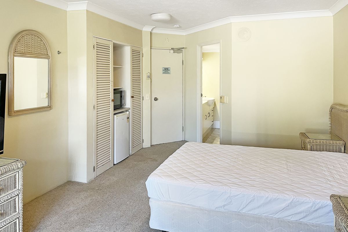 28b / 1-8 Paradise Island, Surfers Paradise