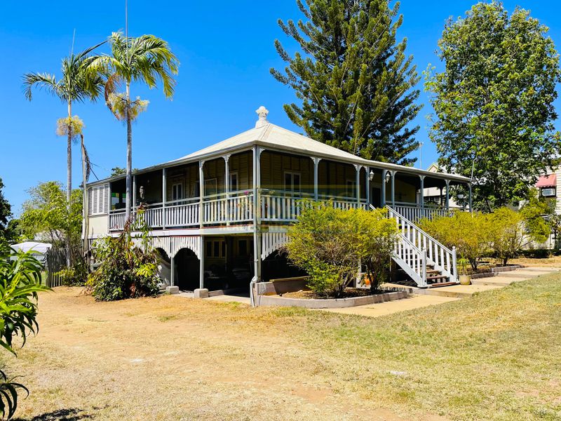 216 Gill Street, Charters Towers City