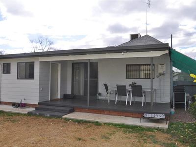7 Bridge Street, Forbes
