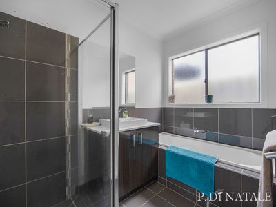 47 District Avenue, Werribee
