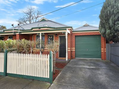 2 / 110 Weller Street, Geelong West