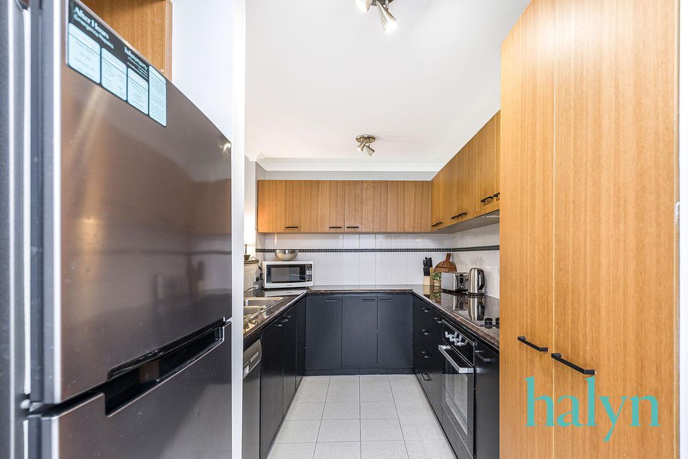 15 / 118 Mounts Bay Road, Perth