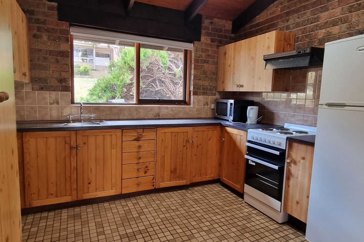 26 Magnolia Avenue, Kalkite