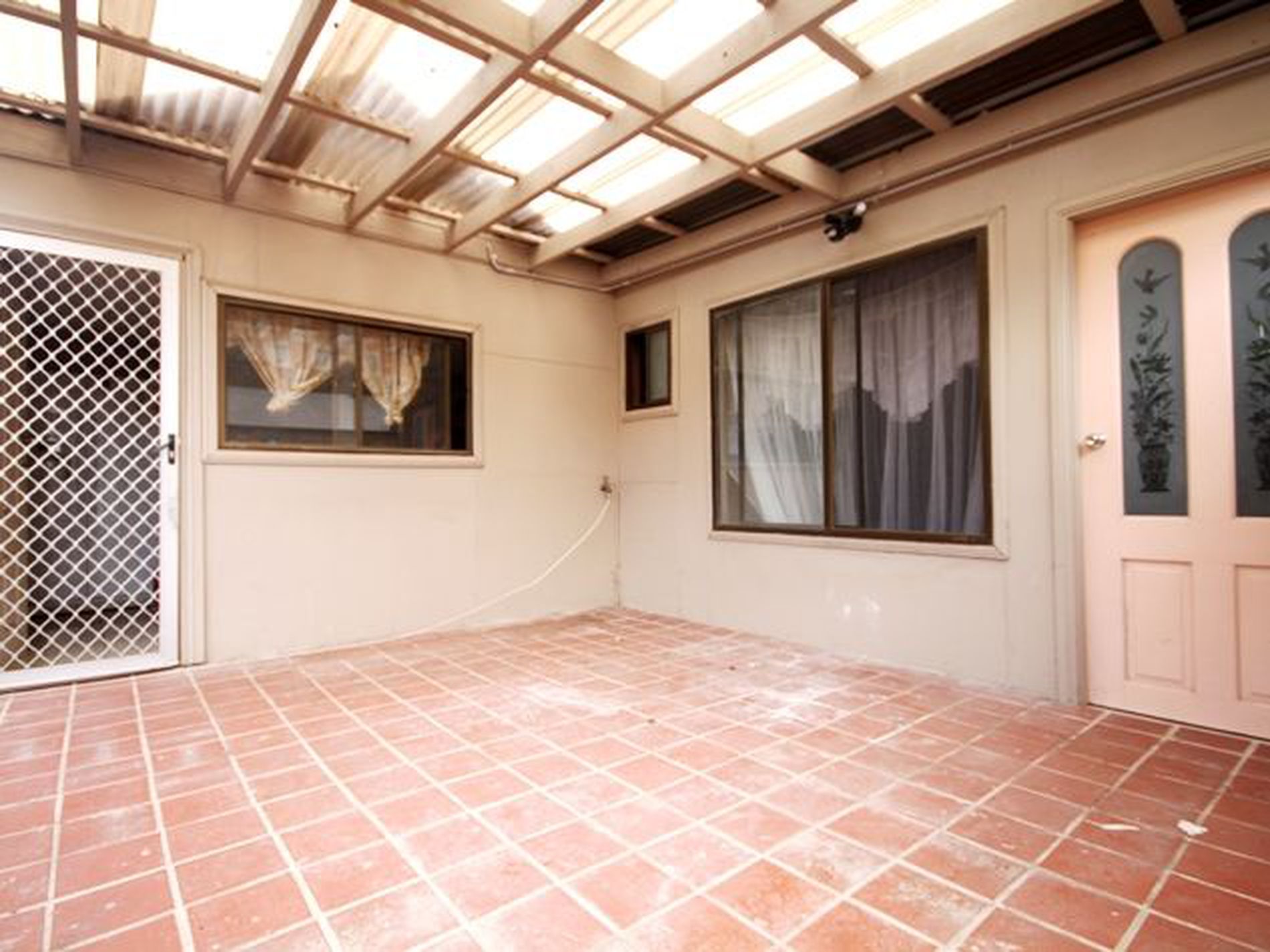 295E Roberts Road, Greenacre