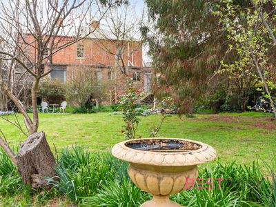 8 Belubula Street, Carcoar