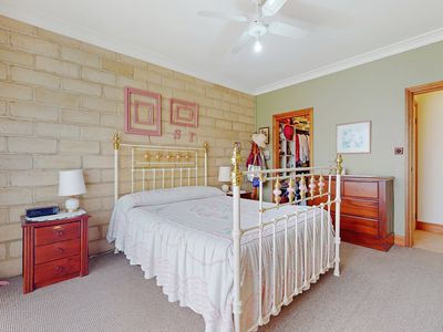 12 Noccundra Place, Dubbo
