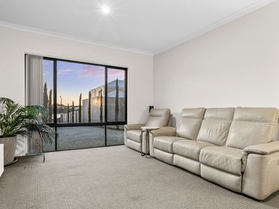 11A Riverton Drive West, Rossmoyne