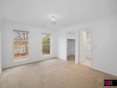 19 Rosewood Glen, Jerrabomberra