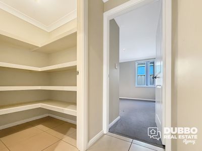 4B Keswick Parkway, Dubbo