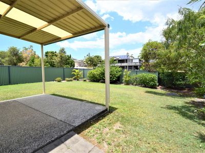 4 / 1 Archipelago Street, Pacific Pines