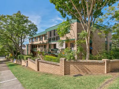 2 / 23 Grove Street, Toowong