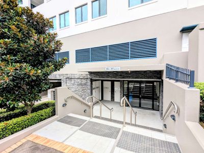 18 / 15-17 Angas, Meadowbank