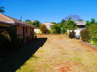 7 Poinciana Avenue, Kingaroy