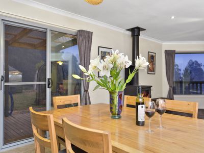 101 Bennetts Road, Mountain River