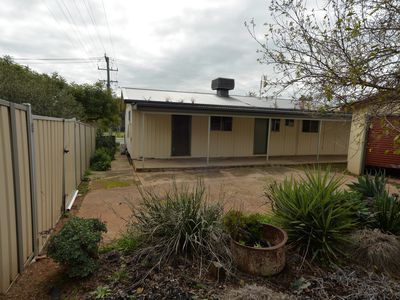 69 Woodward Street, Parkes