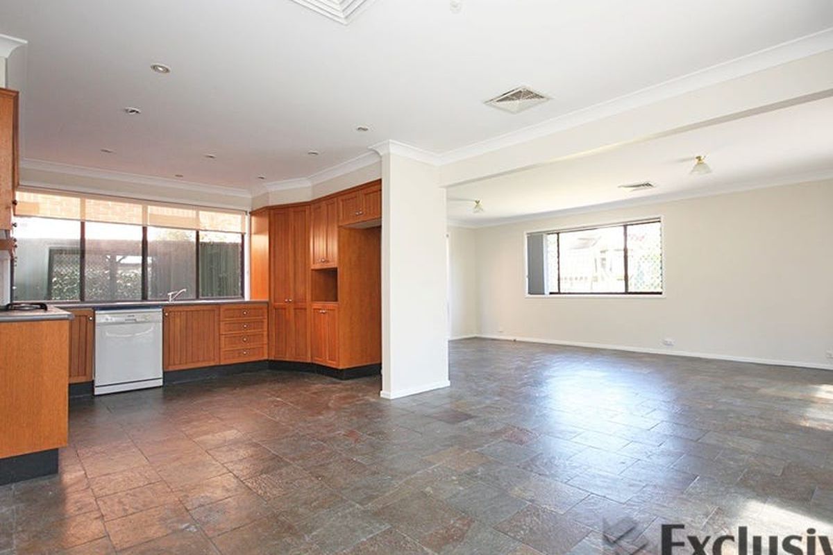 31 Nirranda Street, Concord West