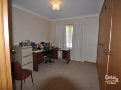 11 Edinburgh Ave, Dubbo