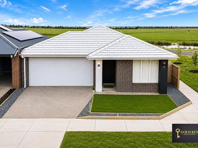 45 Beveridge circuit , Armstrong Creek