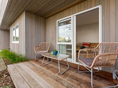 37A Parr Terrace, Castor Bay