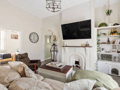 54 High Street, Seymour