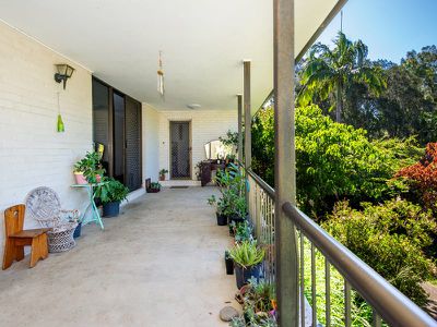 17 Wirree Drive, Ocean Shores
