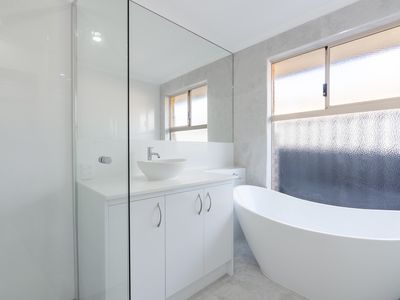 42 Achiever Avenue, Port Kennedy