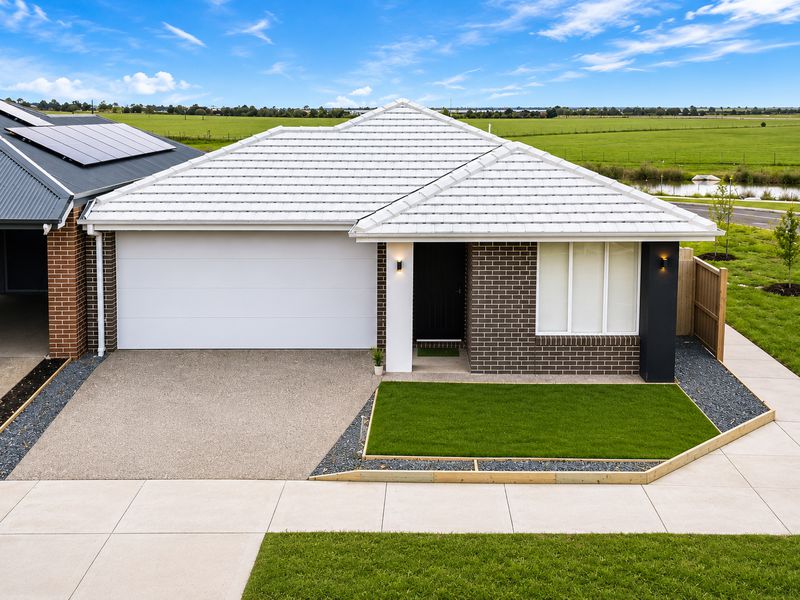 45 Beveridge circuit , Armstrong Creek