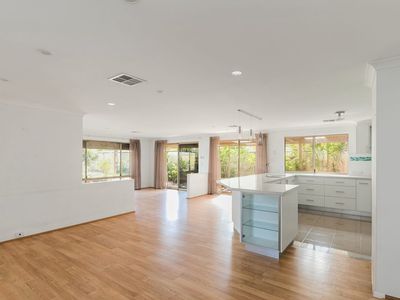 15 Yelka Way, Bertram