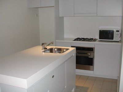 411 / 45 Shelley Street, Sydney