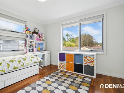 2 / 12 First Street, Kingswood