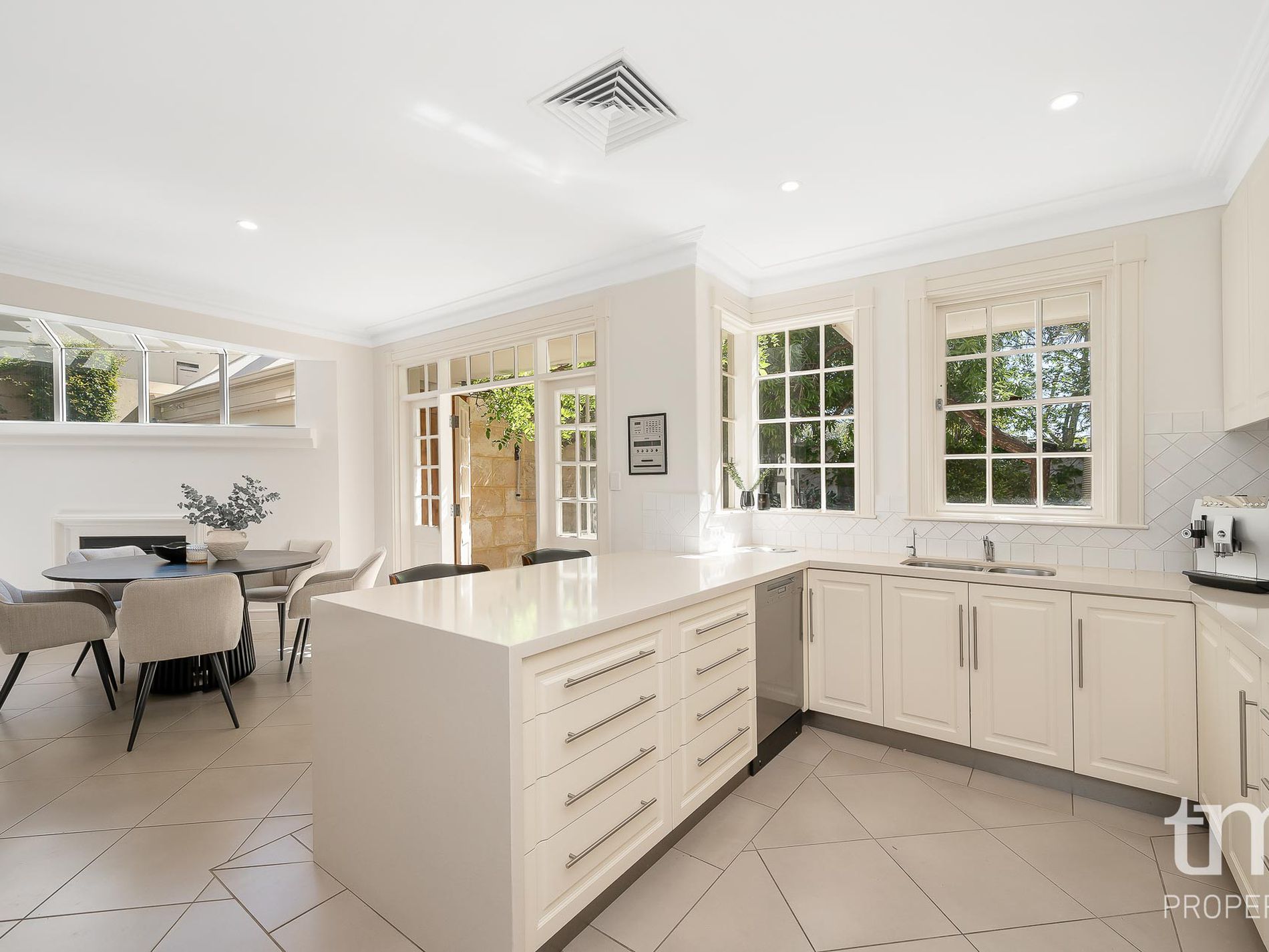 30B Bay View Terrace, Mosman Park
