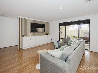 53 Ballymote Gardens, Ridgewood