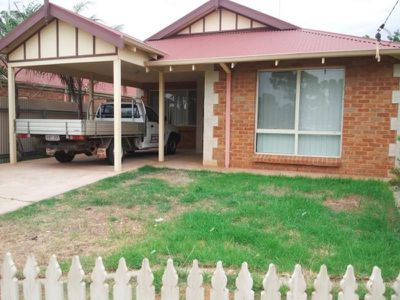 20 George Street, Kalgoorlie