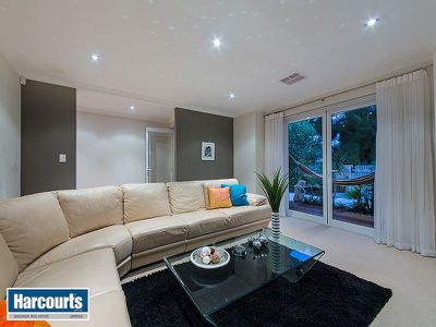 63 Lindsay Beach Blvd, Yanchep